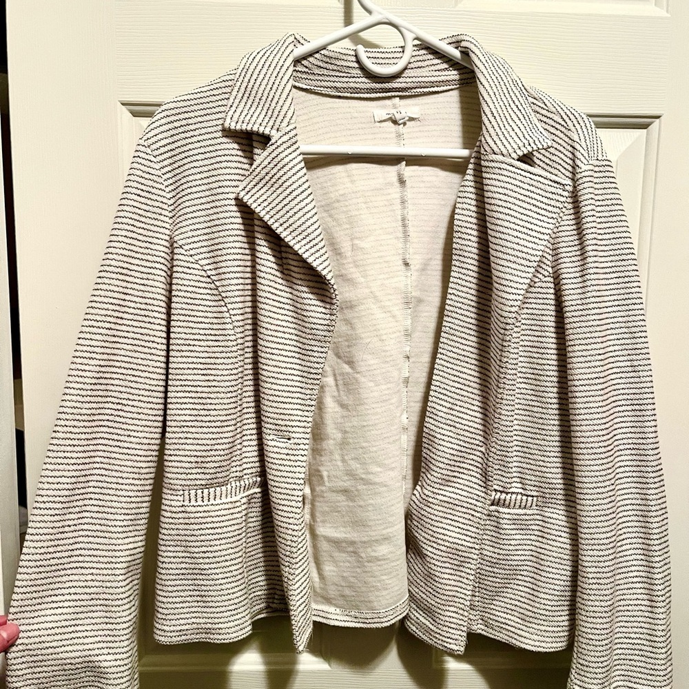 Maurices Textured Black and White Blazer Size 0X